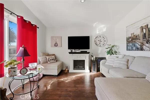 Menifee, CA 92586,27350 Del Monte