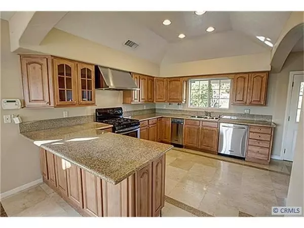 La Habra, CA 90631,9351 Russell