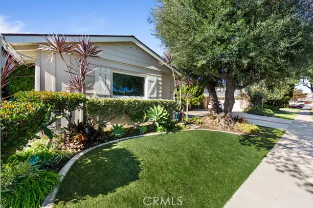 Long Beach, CA 90808,3561 Fela