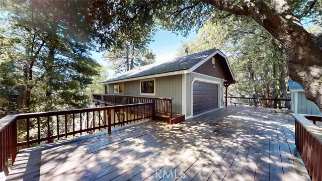 Crestline, CA 92325,1034 Chillon Drive