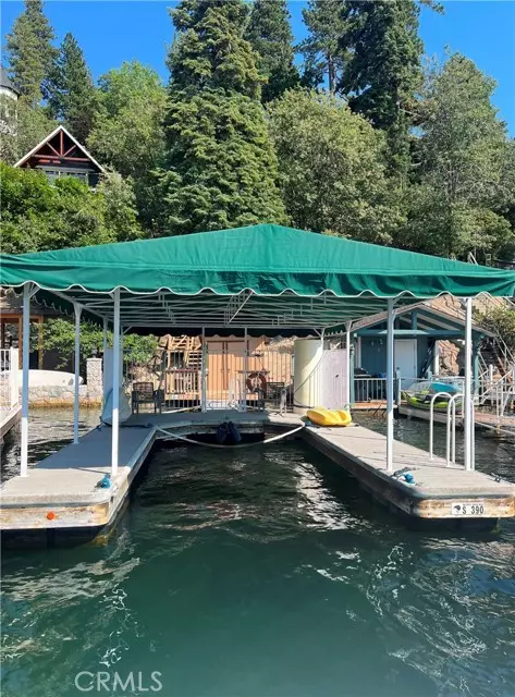 Lake Arrowhead, CA 92352,390 S-390