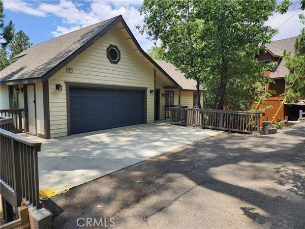 1023 Pintail Circle, Lake Arrowhead, CA 92352