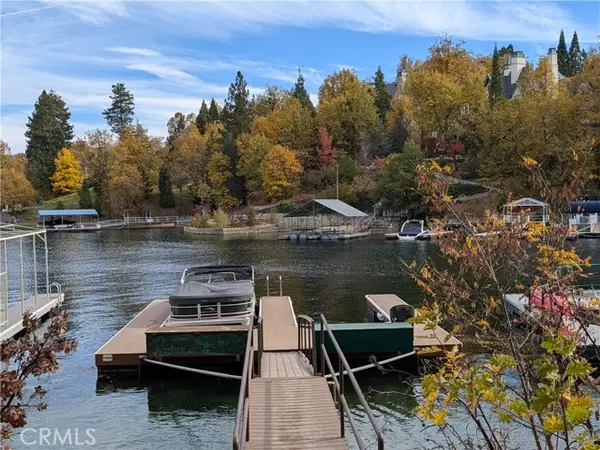 166 N 166 B --DOCK, Lake Arrowhead, CA 92352