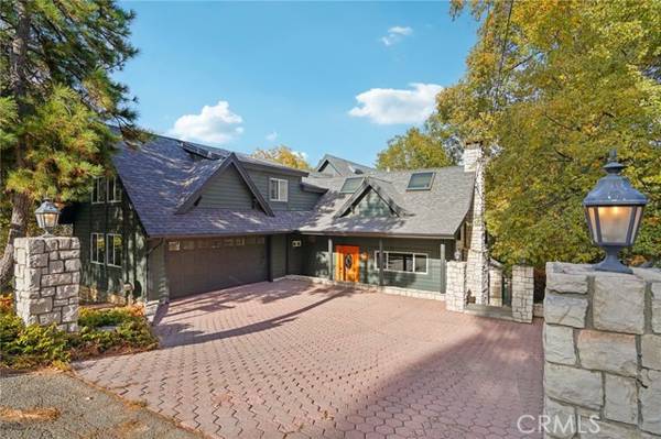 995 Tirol Lane, Lake Arrowhead, CA 92352