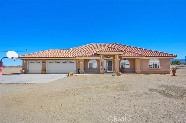 13041 Wagon Train Road, Phelan, CA 92372