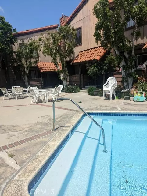 Panorama City (los Angeles), CA 91402,9414 Moonbeam Avenue #12