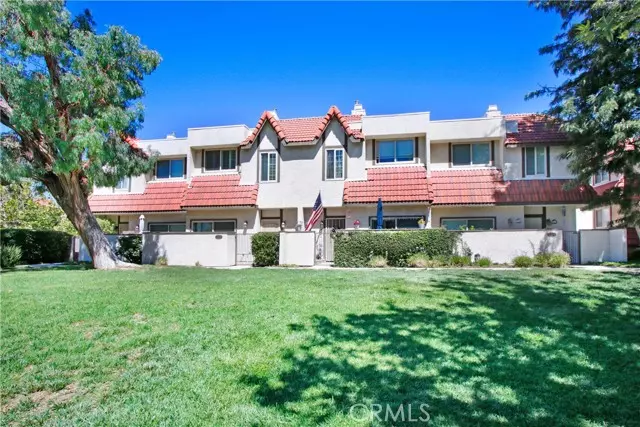 Canyon Country (santa Clarita), CA 91387,27650 Ironstone Drive #2