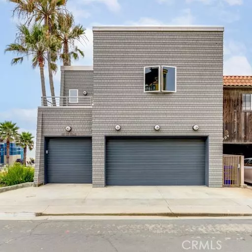 Manhattan Beach, CA 90266,700 The Strand