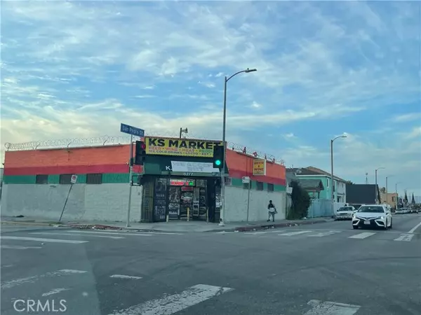 Los Angeles, CA 90003,8273 S San Pedro