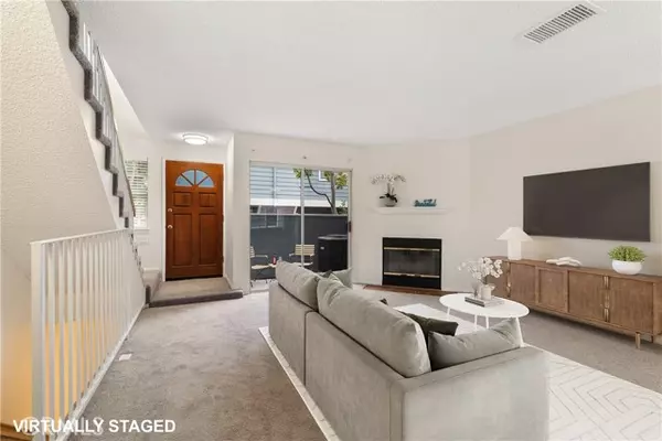 26127 Frampton Avenue #E, Harbor City (los Angeles), CA 90710