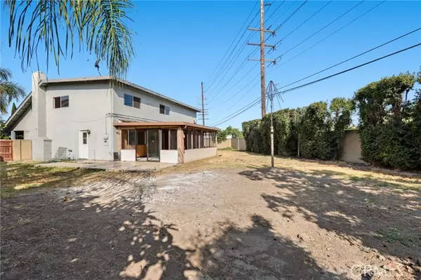 Westminster, CA 92683,15511 Ashley Avenue