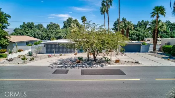 2922 N Farrell Drive, Palm Springs, CA 92262