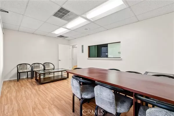 San Pedro (los Angeles), CA 90731,858 W 9th Street