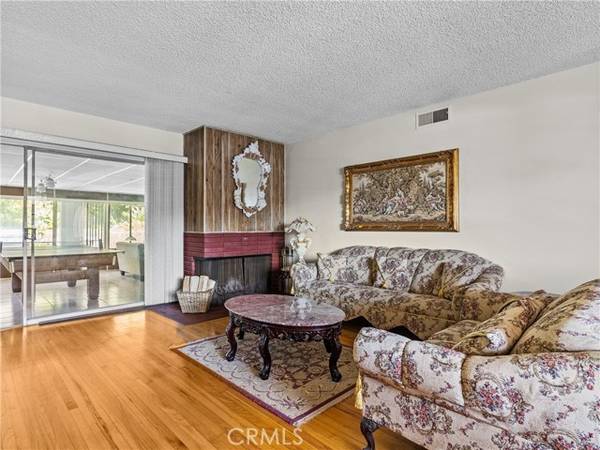 2445 N Ditman Avenue, Los Angeles, CA 90032