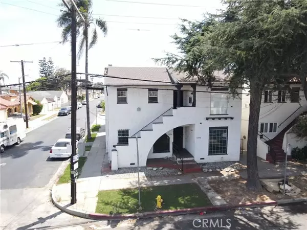 1250 W 83rd Street, Los Angeles, CA 90044