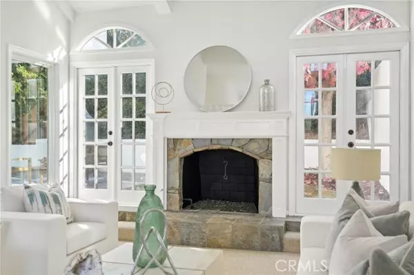 Manhattan Beach, CA 90266,6 Village Circle