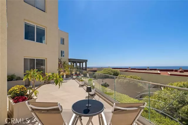 3200 La Rotonda Drive #411, Rancho Palos Verdes, CA 90275