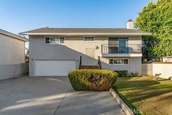 2915 W Carson Street, Torrance, CA 90503