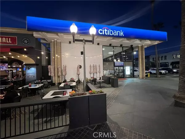 Hermosa Beach, CA 90254,81 Pier Avenue