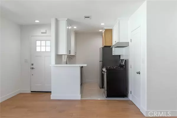 Inglewood, CA 90301,545 E 99th Street #6