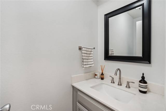 Inglewood, CA 90302,719 N Eucalyptus Ave #15C