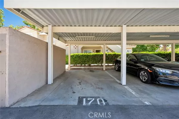 Rancho Santa Margarita, CA 92688,4 Gavilan #170