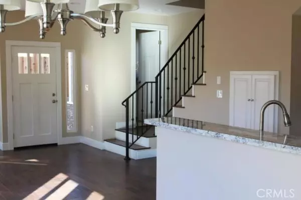 Torrance, CA 90501,2317 Apple Avenue