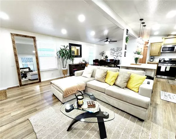 Torrance, CA 90501,24200 Walnut Street #22