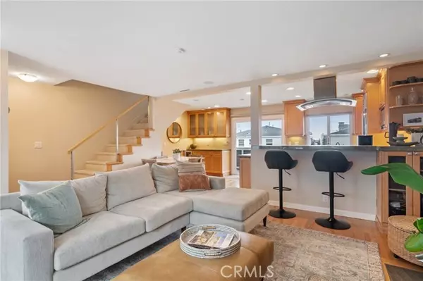 Hermosa Beach, CA 90254,427 Manhattan Avenue