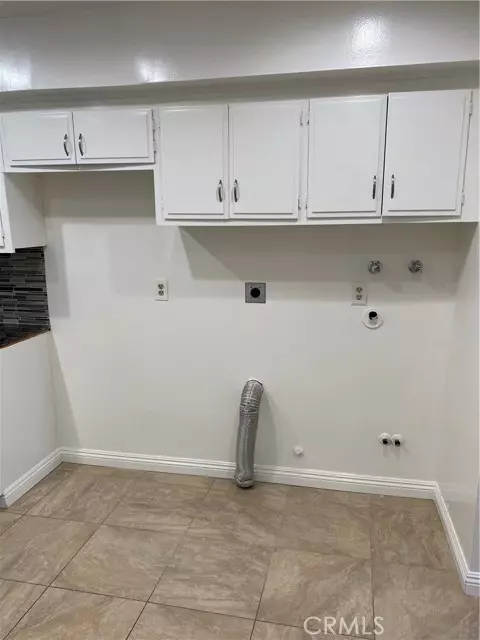 Torrance, CA 90504,18409 Van Ness