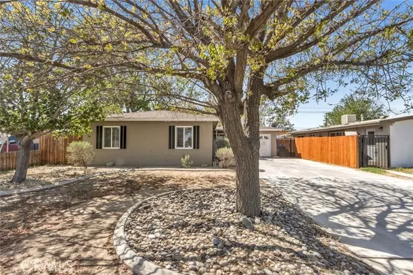 Lancaster, CA 93535,254 E Avenue J7