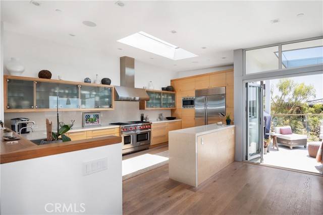 Hermosa Beach, CA 90254,232 26th Street