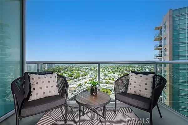 Marina Del Rey, CA 90292,13700 Marina Pointe Drive #1610