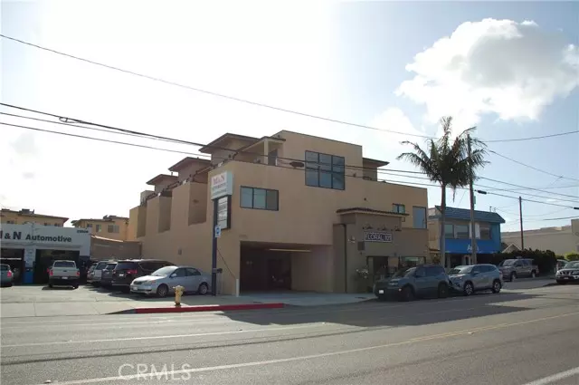 25024 Narbonne Avenue, Lomita, CA 90717