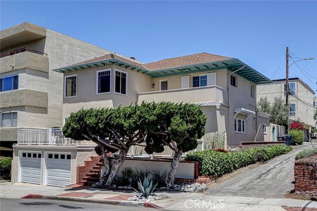 Redondo Beach, CA 90277,111 Sapphire Street