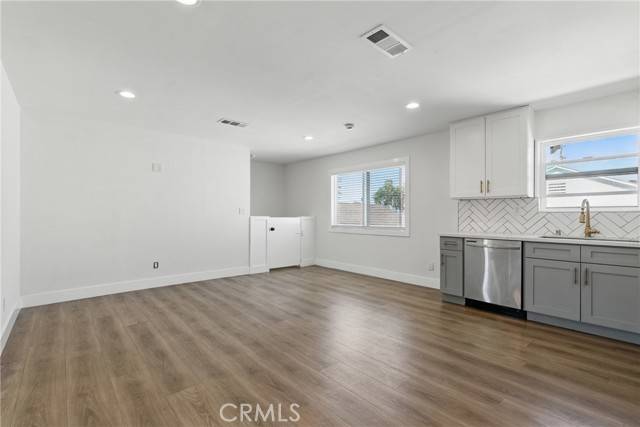Torrance, CA 90504,17017 Crenshaw Boulevard