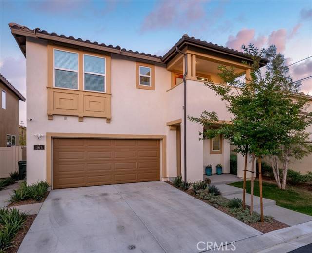 1924 N Floret Drive, Los Angeles, CA 90222