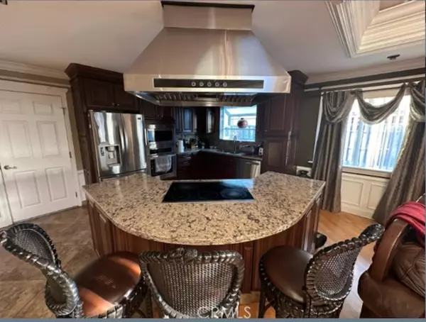 48 Jeanette Way, Watsonville, CA 95076