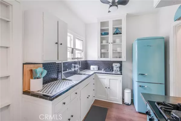 Long Beach, CA 90802,932 E 2nd Street #23