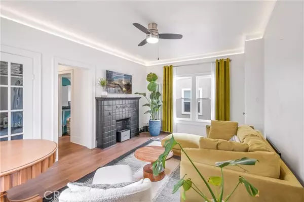 Long Beach, CA 90802,932 E 2nd Street #23