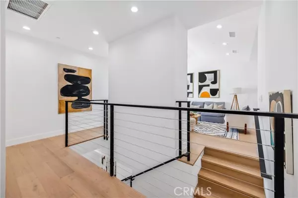 Redondo Beach, CA 90278,2420 Ives Lane #B