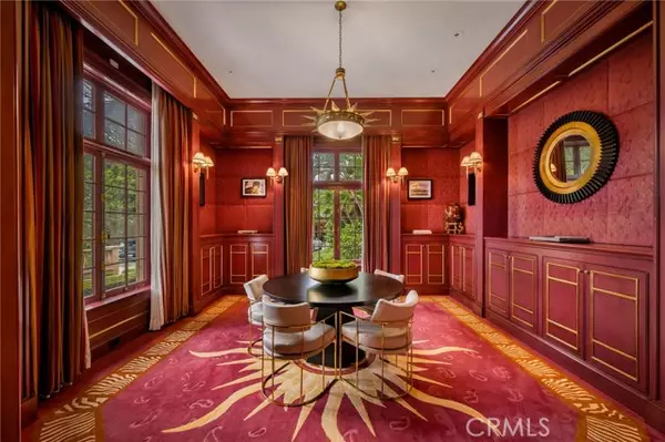 Palos Verdes Estates, CA 90274,1129 Via Mirabel