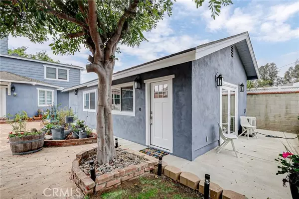 Torrance, CA 90503,1228 Hickory