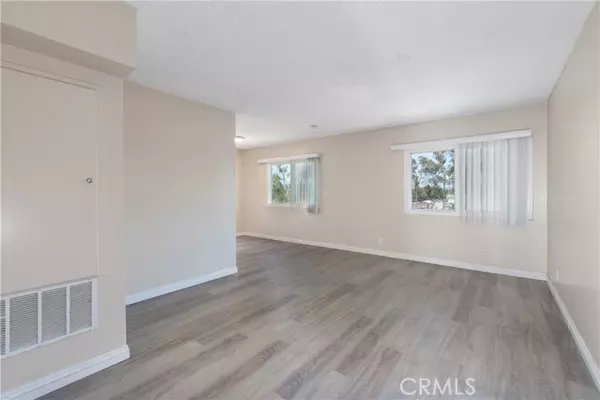 Inglewood, CA 90301,912 S Ash Avenue #4