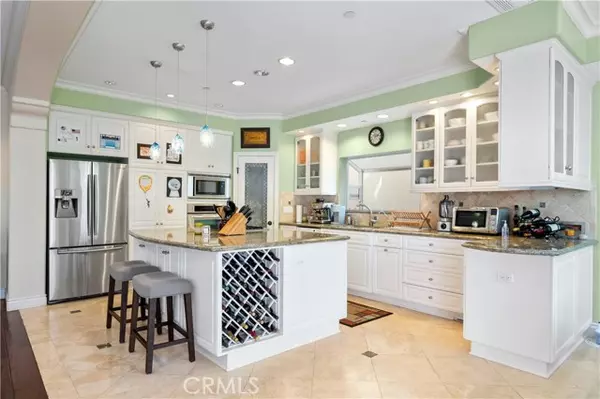 Redondo Beach, CA 90277,217 S Irena Avenue #B