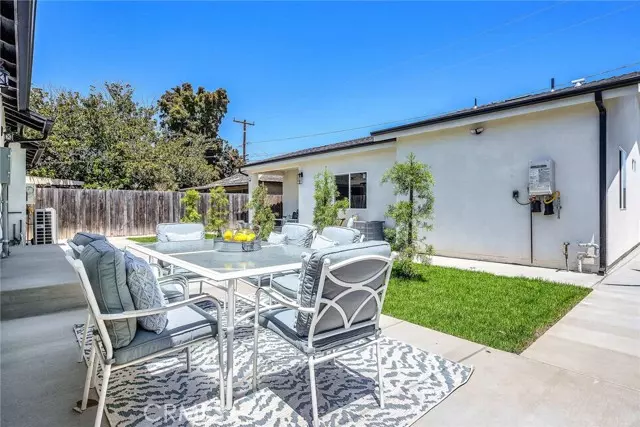 Torrance, CA 90504,16422 Van Ness Avenue