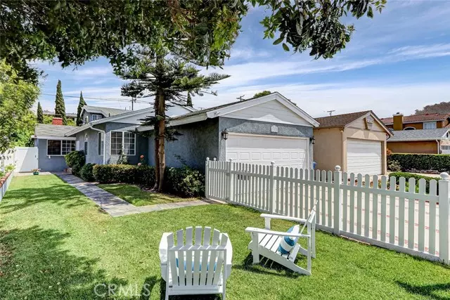 312 N Prospect Avenue, Redondo Beach, CA 90277