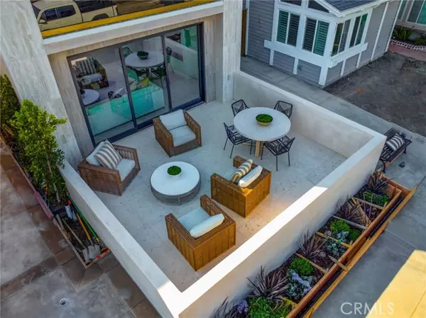 Huntington Beach, CA 92648,505 17th Street