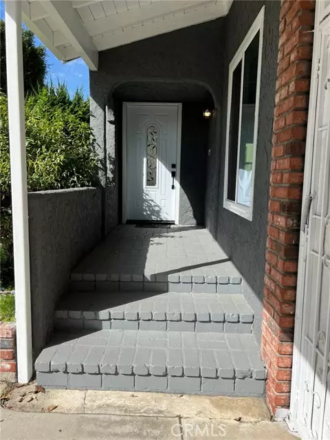 Los Angeles, CA 90047,1919 W 82nd Street