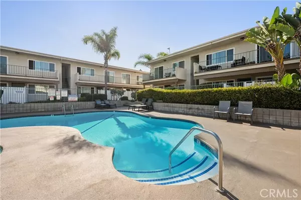 Torrance, CA 90503,3649 Emerald Street #230
